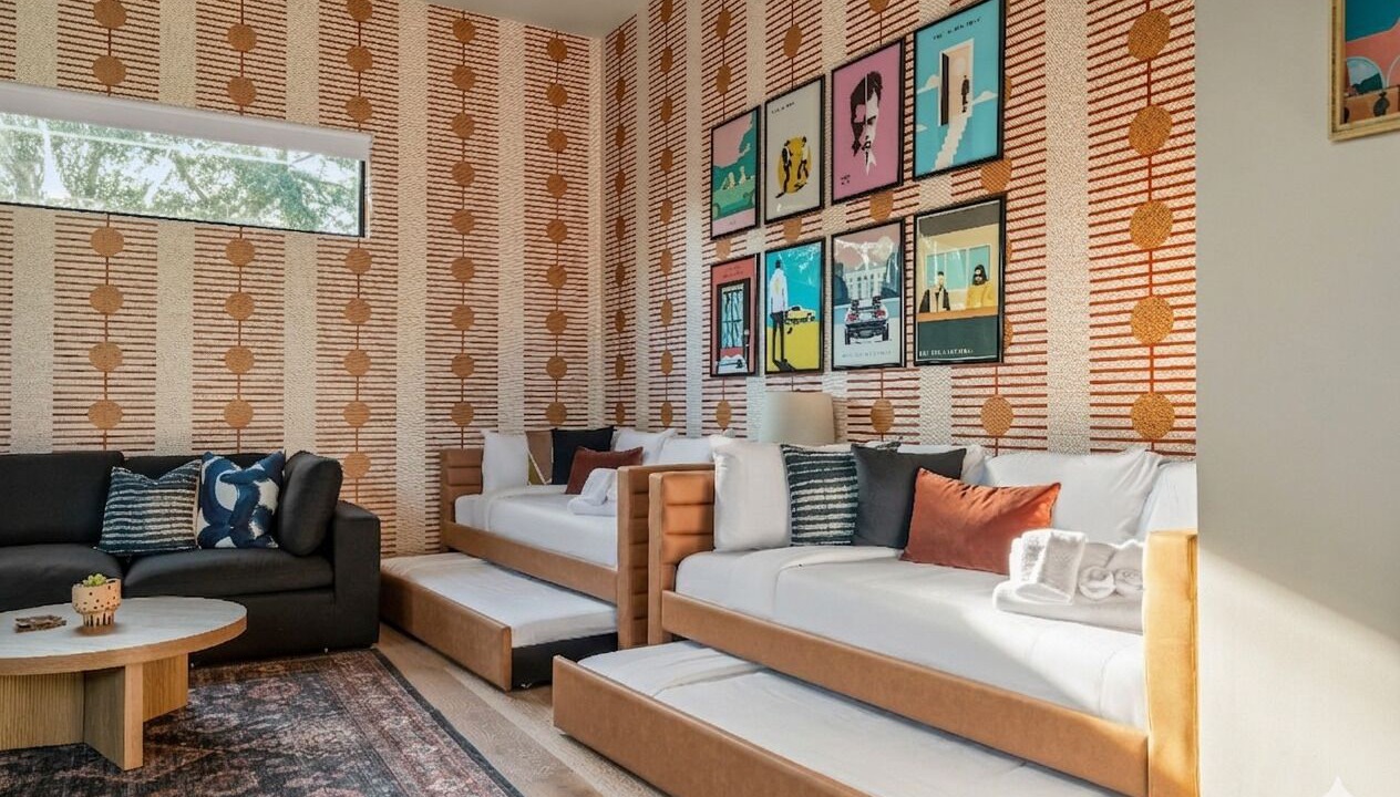 Photo of Livingroom in Hyde Park
