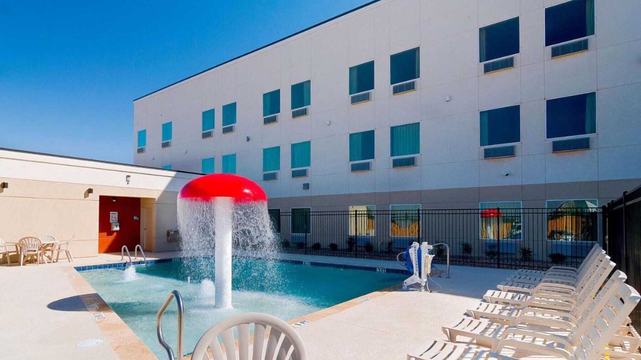 Photo of Outdoor in Midland