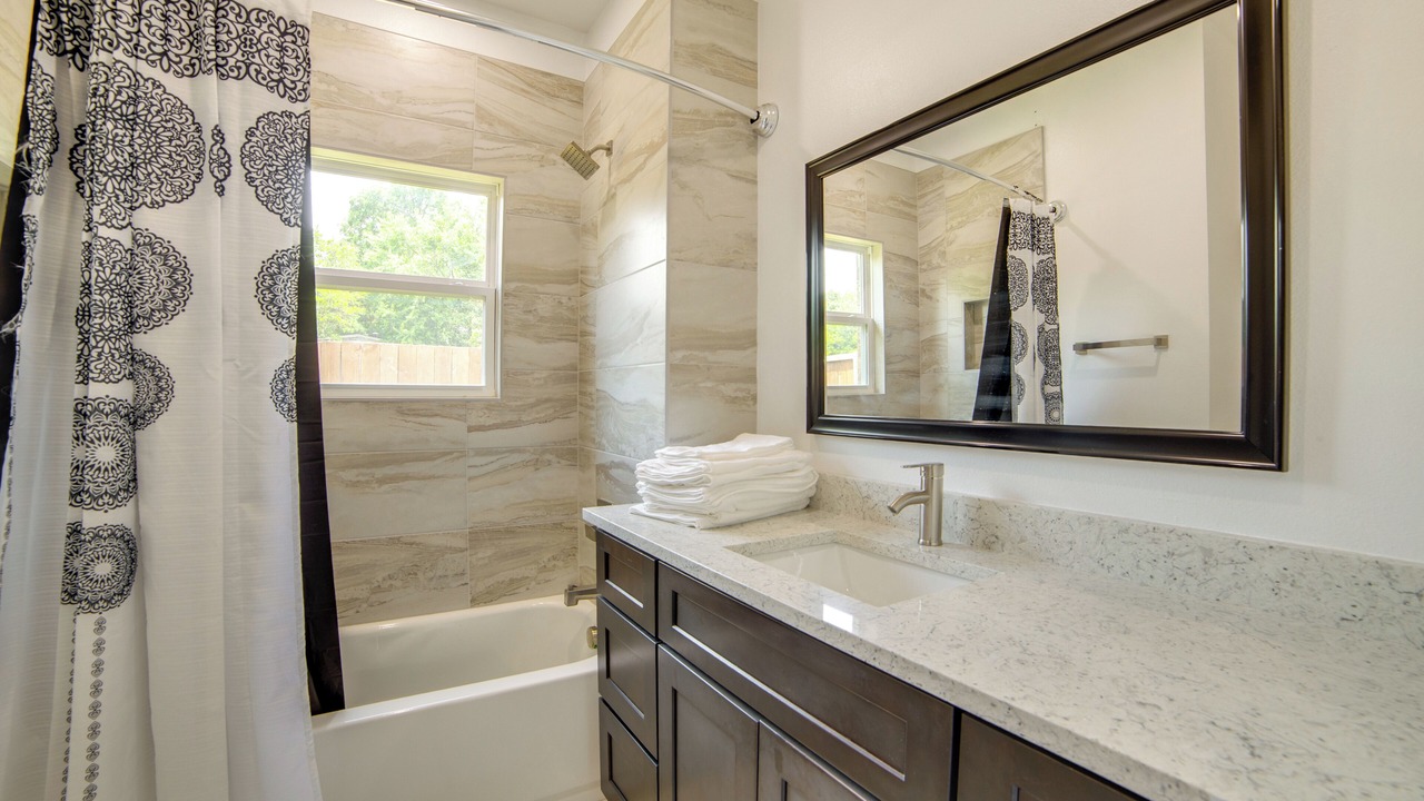 Photo of Bathroom in South Arlington