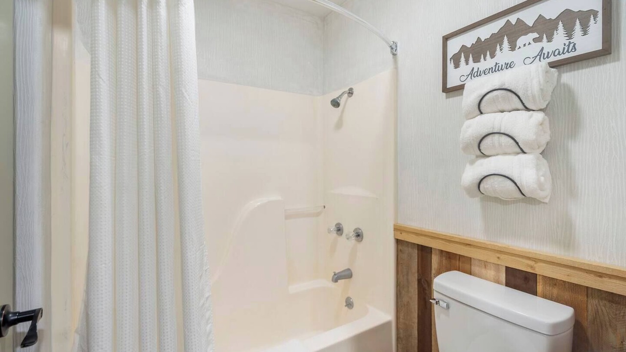 Photo of Bathroom in Branson