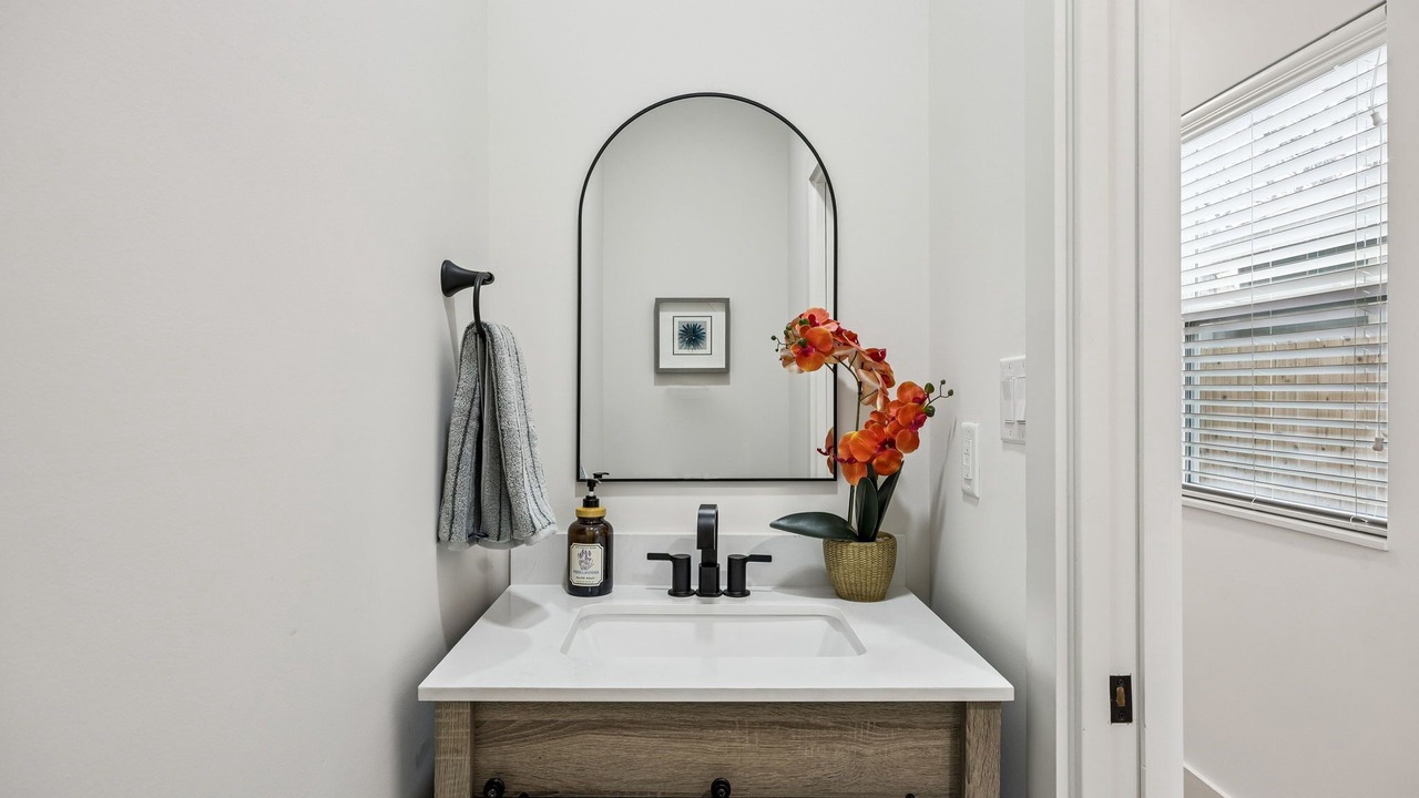 Photo of Bathroom in Cedar Crest