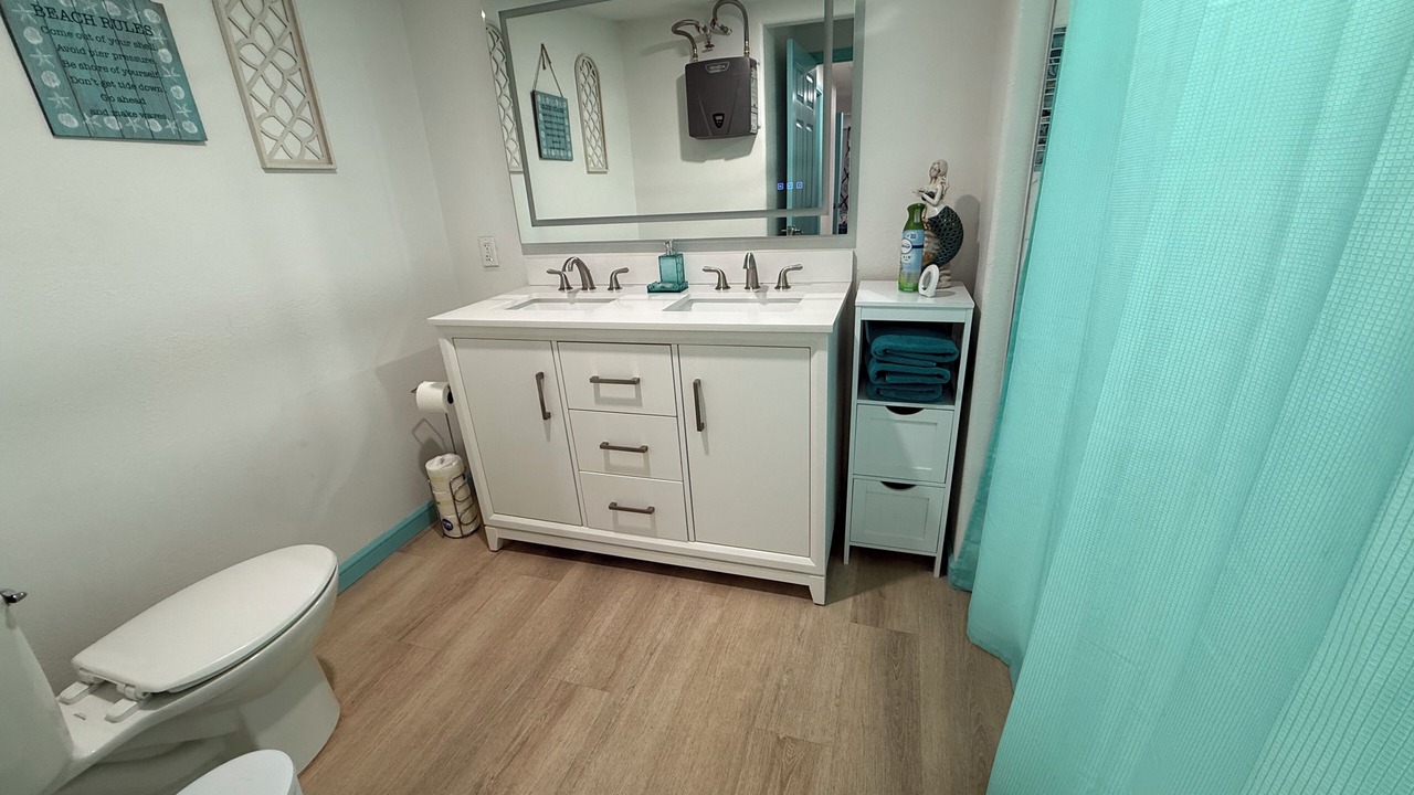 Photo of Bathroom in Port O Connor