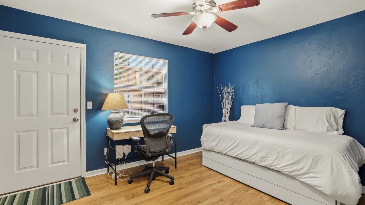 Photo of Bedroom in Tallahassee