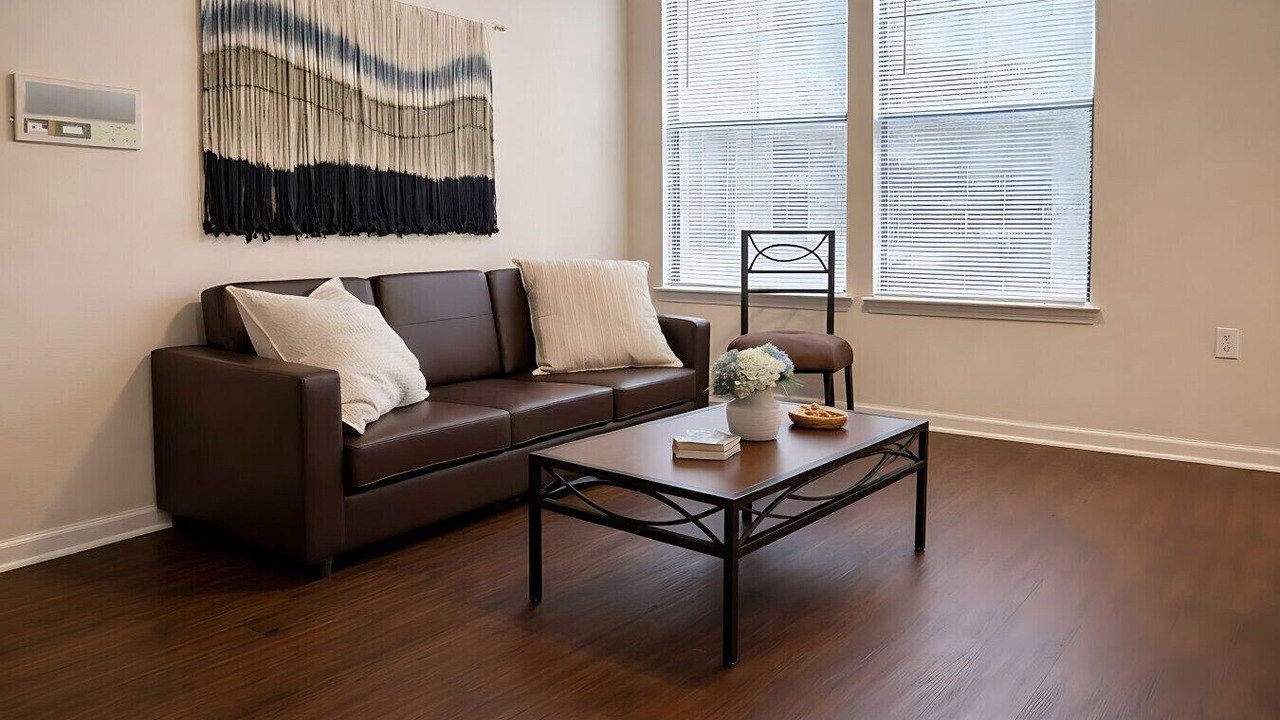 Photo of Livingroom in Central Arlington