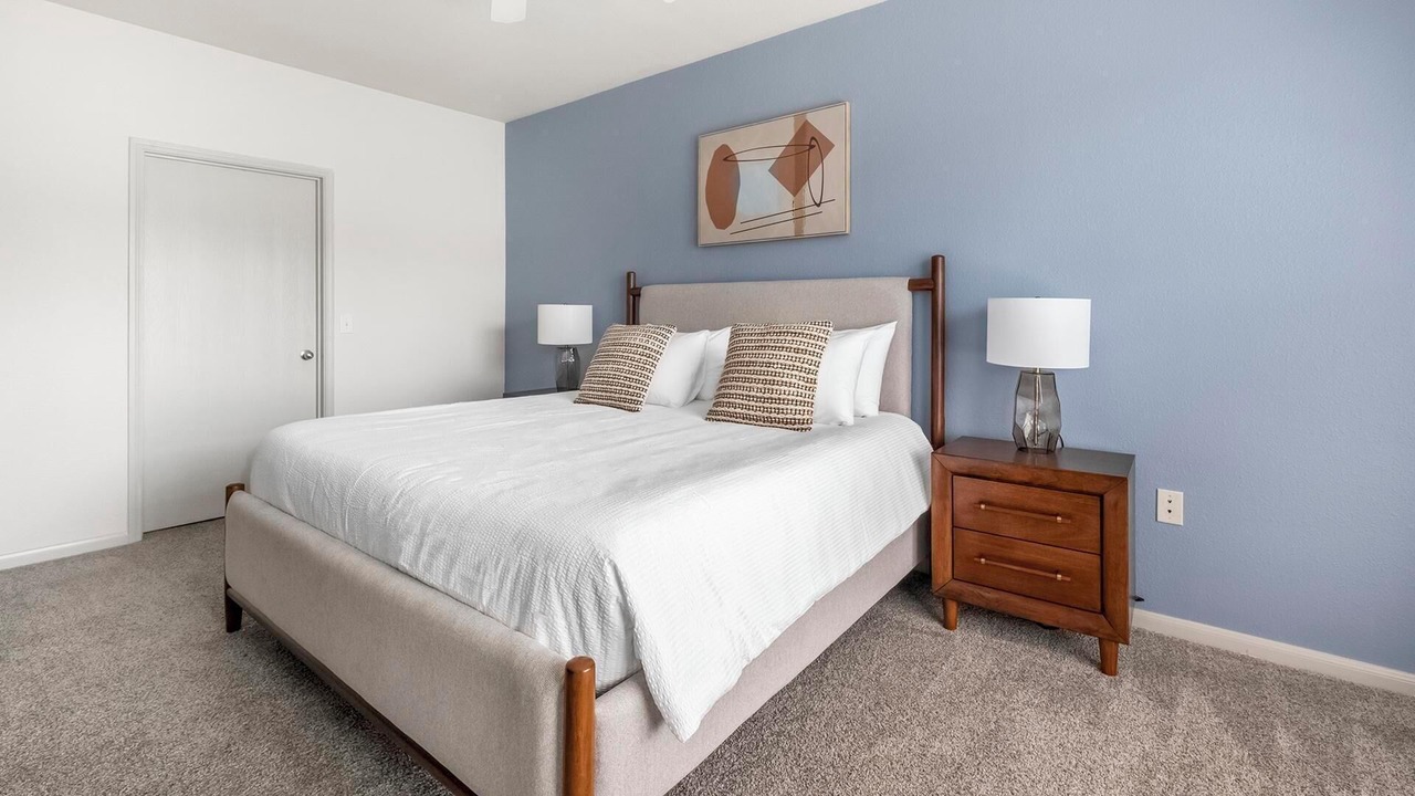 Photo of Bedroom in Humble