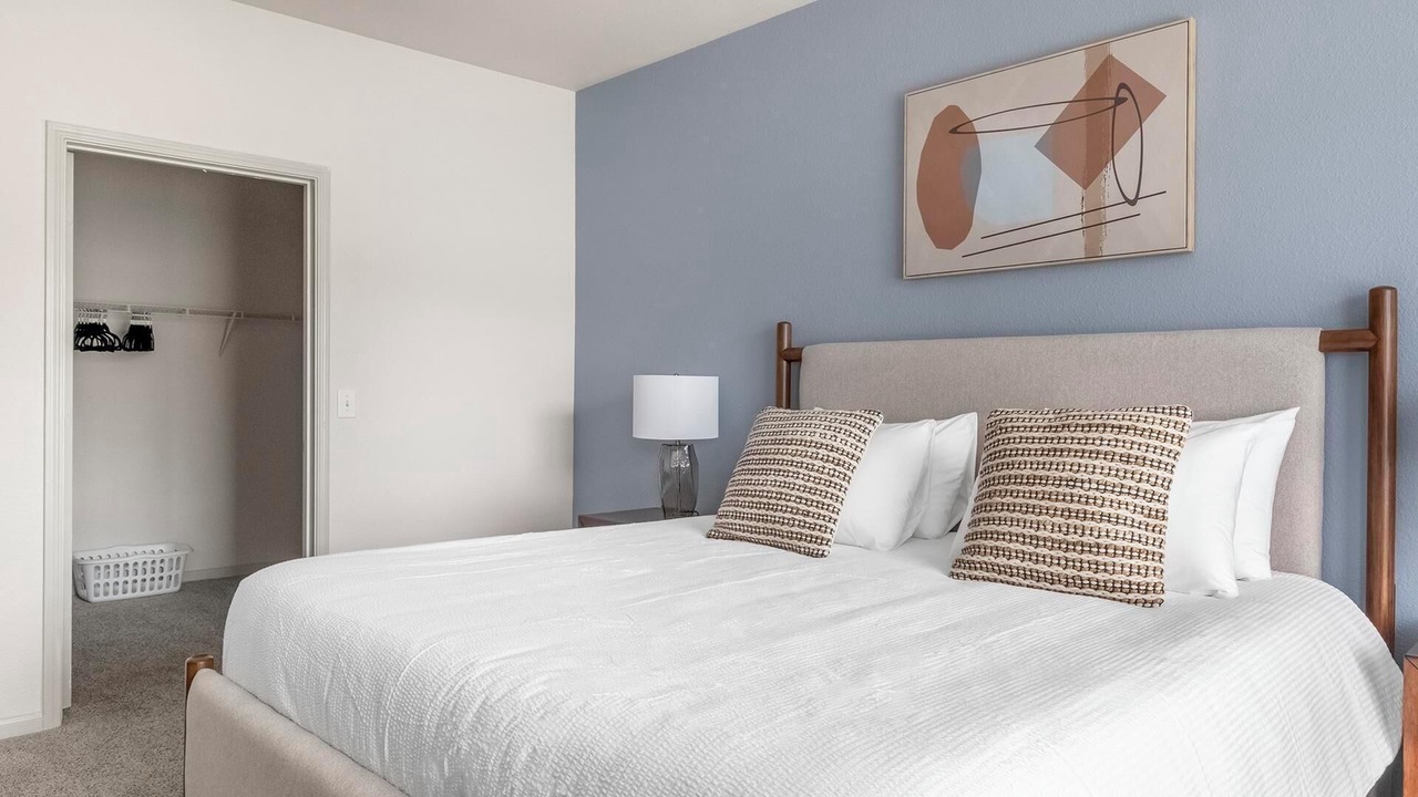Photo of Bedroom in Humble