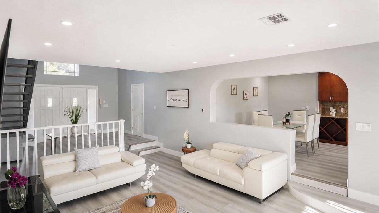 Photo of Livingroom in Davie