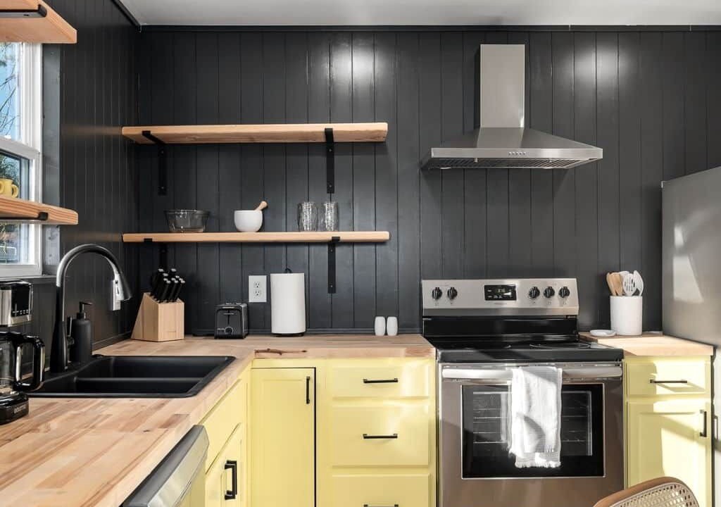 Photo of Kitchen in Lake Whitney