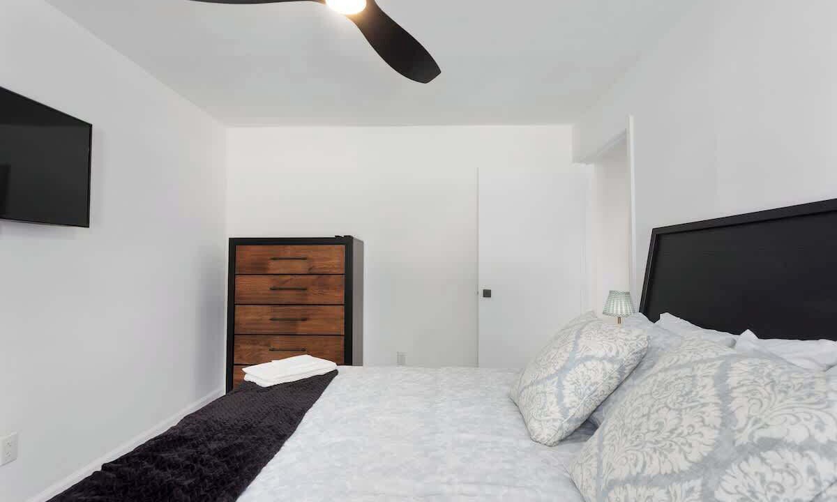 Photo of Bedroom in Grandview