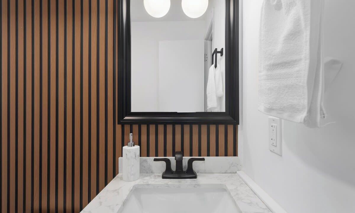 Photo of Bathroom in Grandview