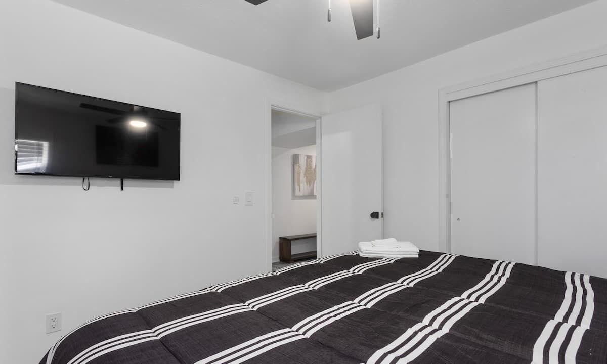 Photo of Bedroom in Grandview