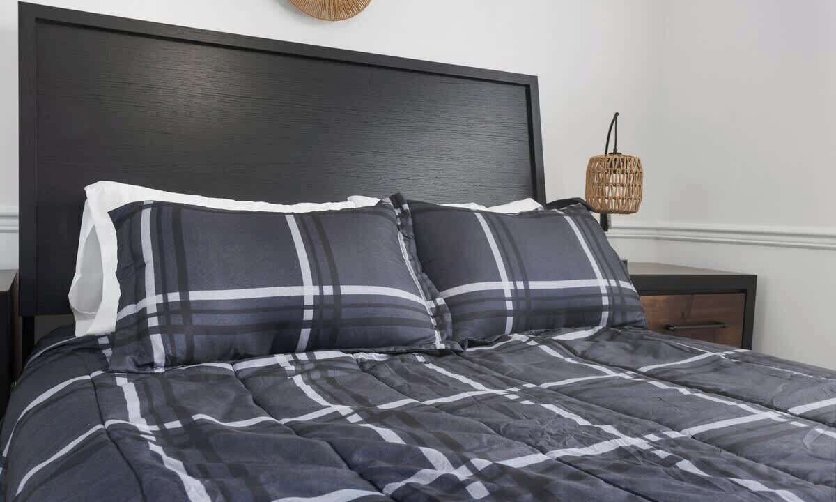 Photo of Bedroom in Grandview