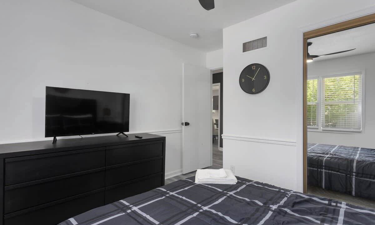 Photo of Bedroom in Grandview