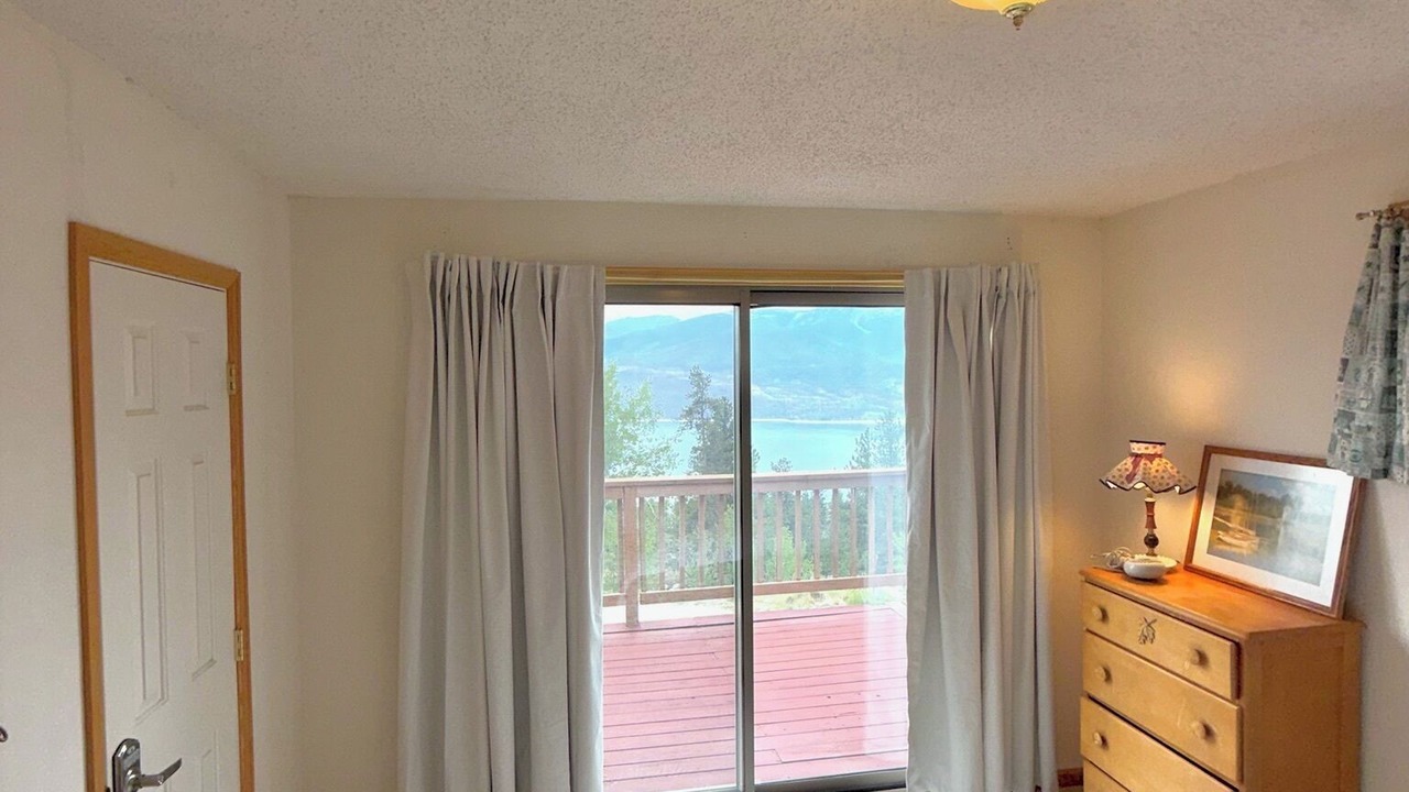 Photo of Bedroom in Twin Lakes