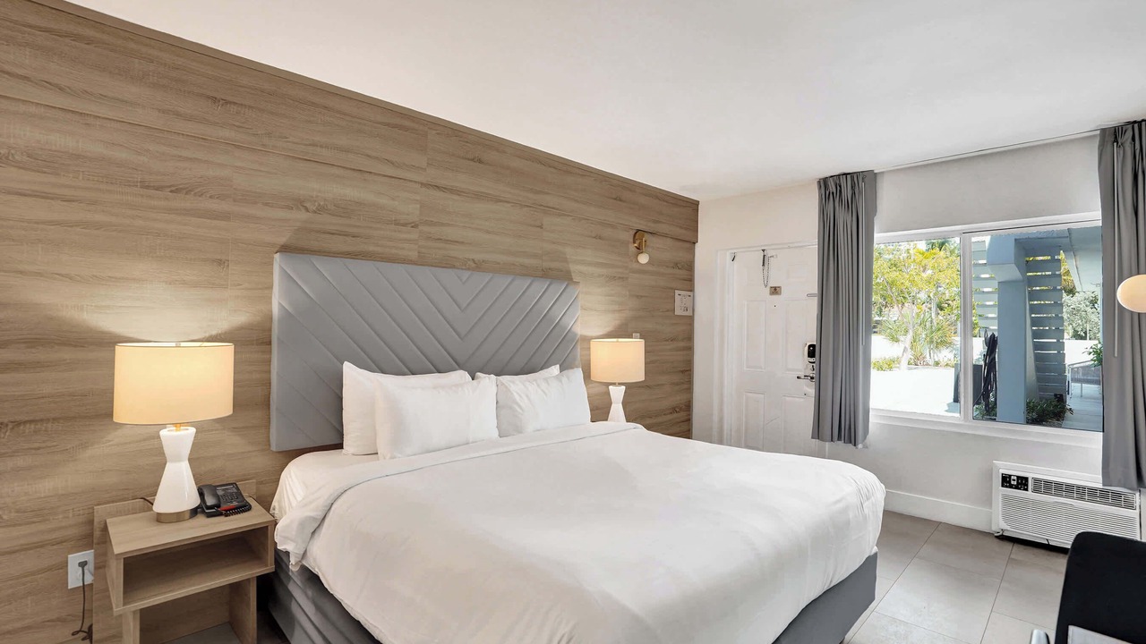 Photo of Bedroom in Galt Mile