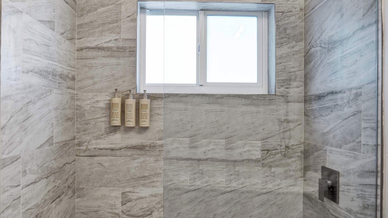 Photo of Bathroom in Galt Mile