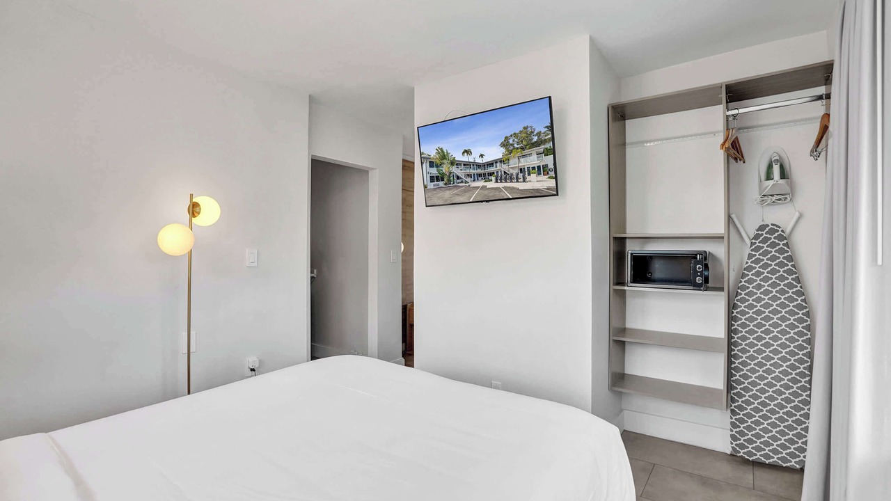 Photo of Bedroom in Galt Mile