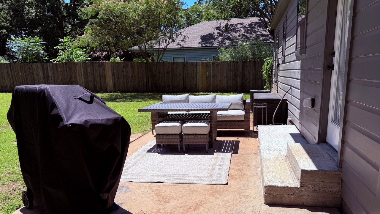 Photo of Outdoor in Central Arlington