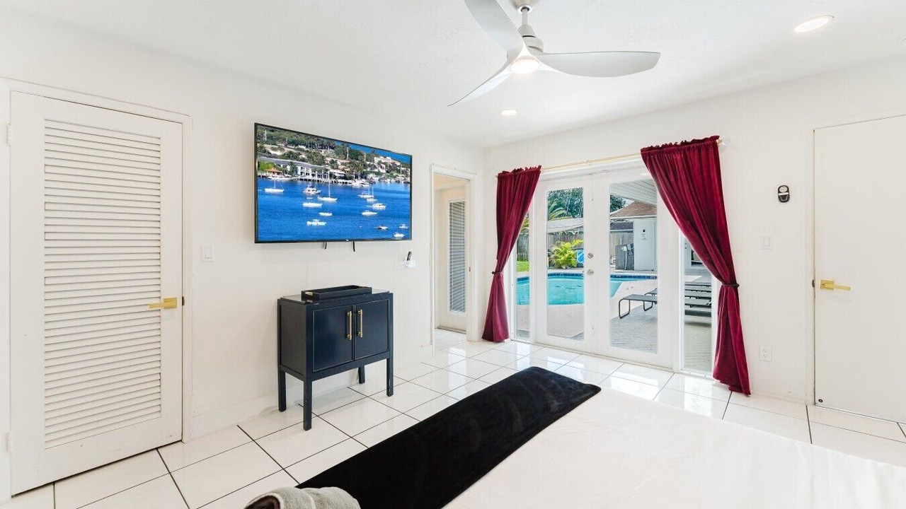Photo of Bedroom in Pembroke Pines