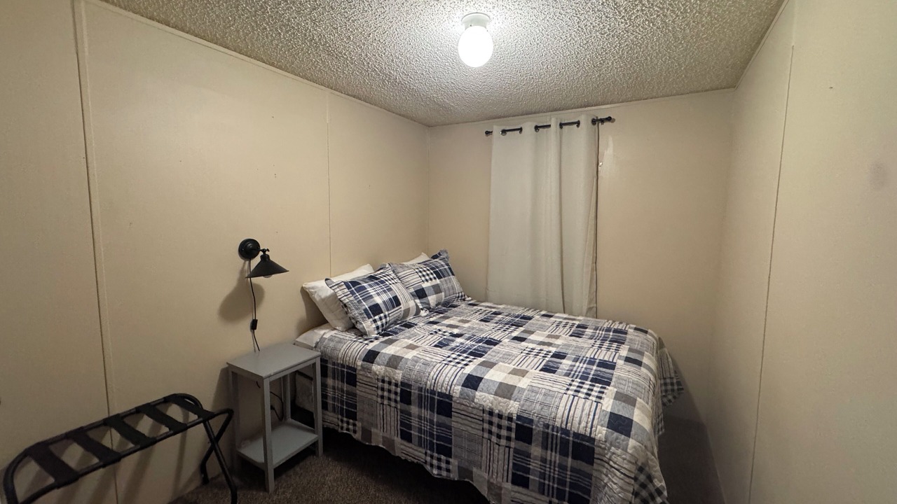 Photo of Bedroom in Emory