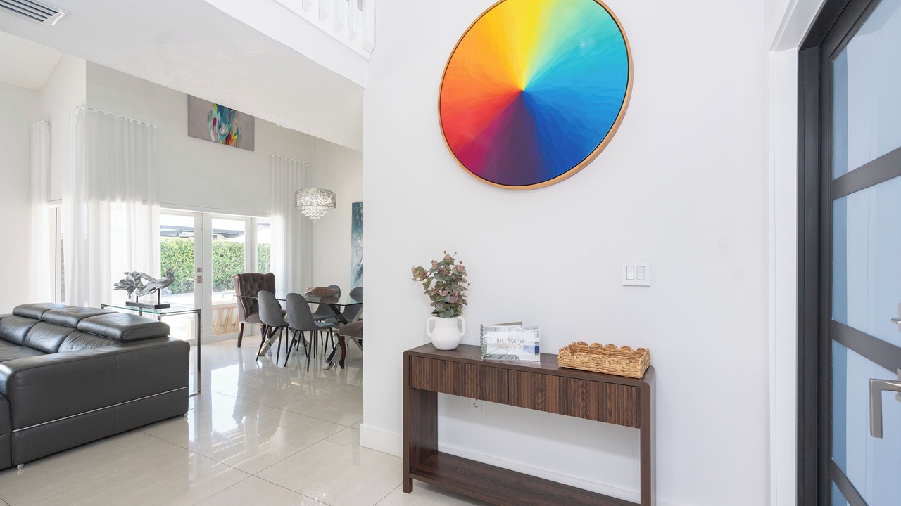 Photo of Livingroom in Country Club