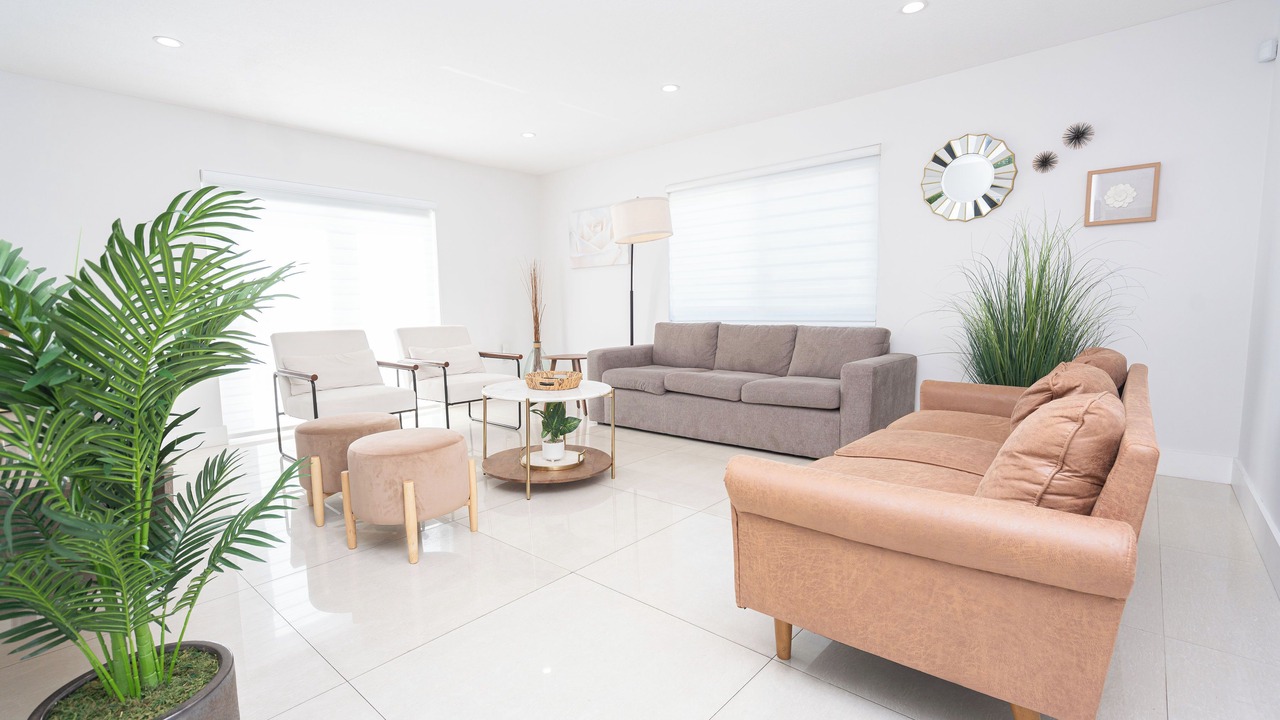 Photo of Livingroom in Country Club