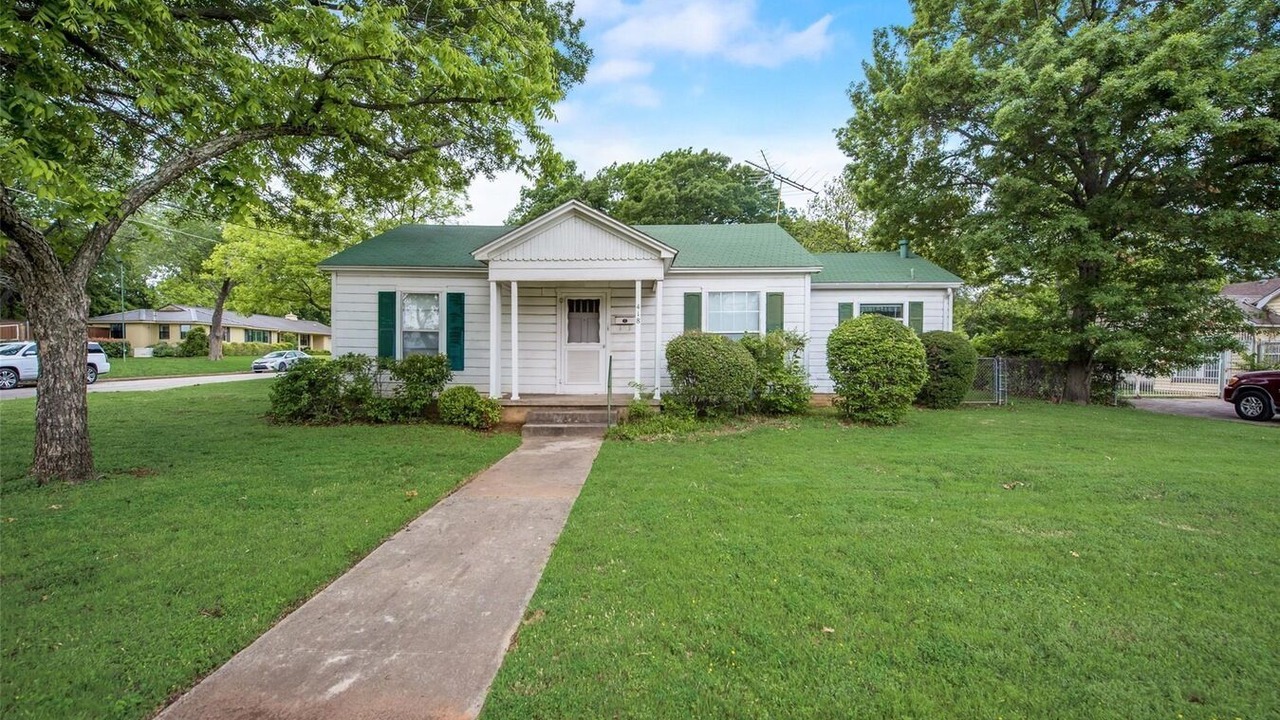 Photo of Outdoor in Central Arlington