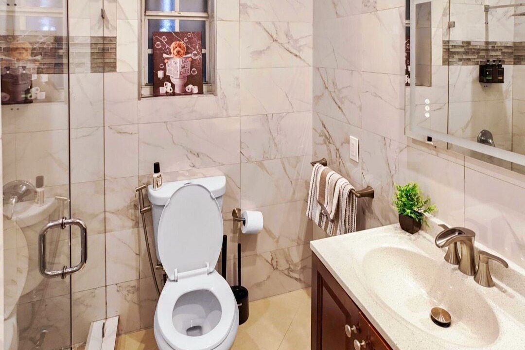 Photo of Bathroom in Hallandale Beach
