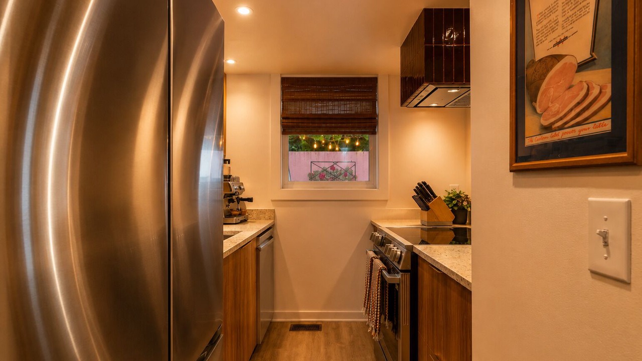 Photo of Kitchen in Midtown - Westport