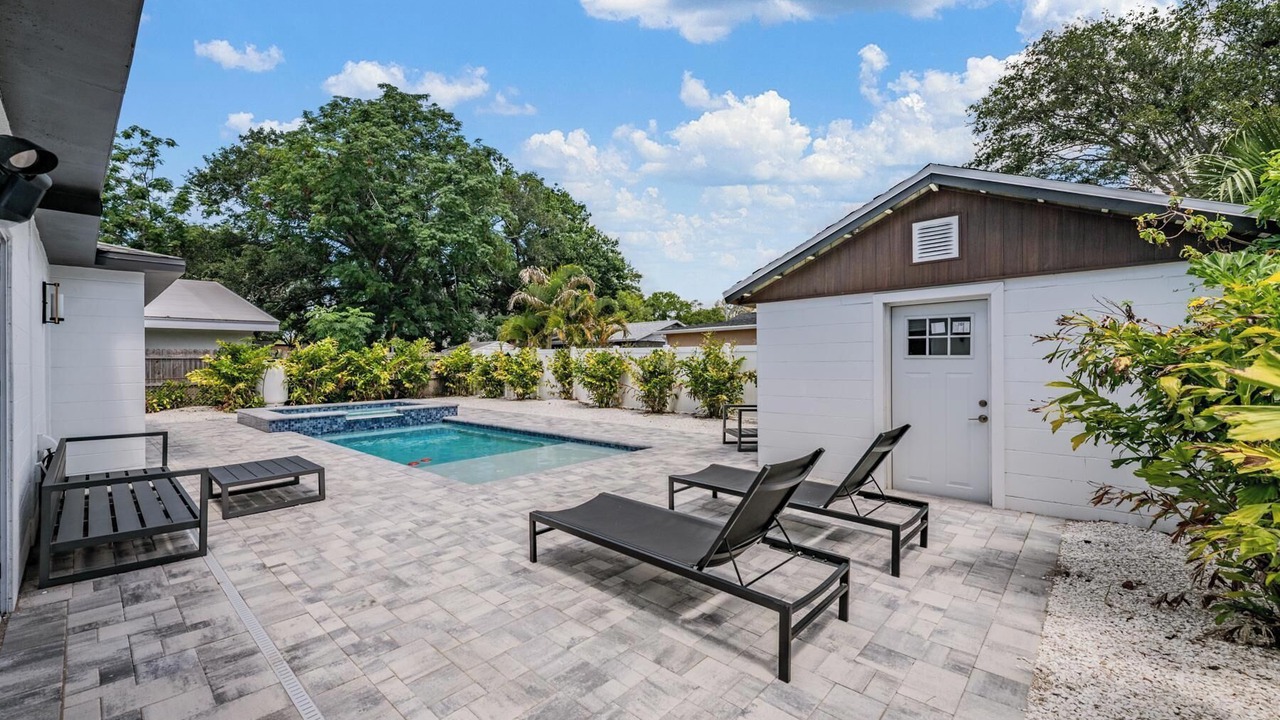 Photo of Outdoor in Sun Bay South