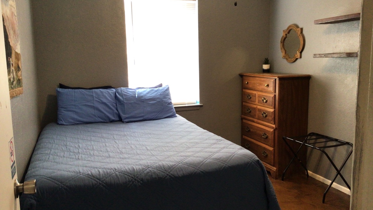 Photo of Bedroom in Midland