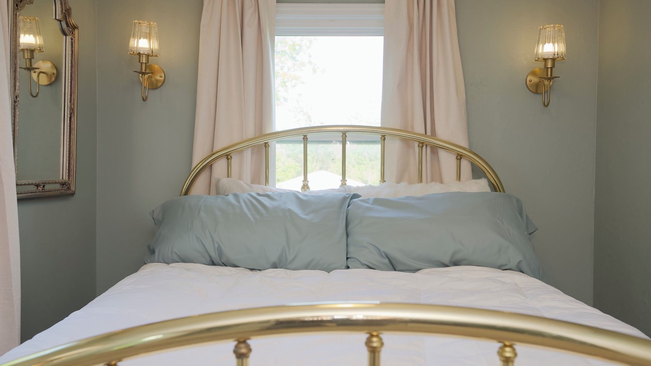 Photo of Bedroom in Lee's Summit