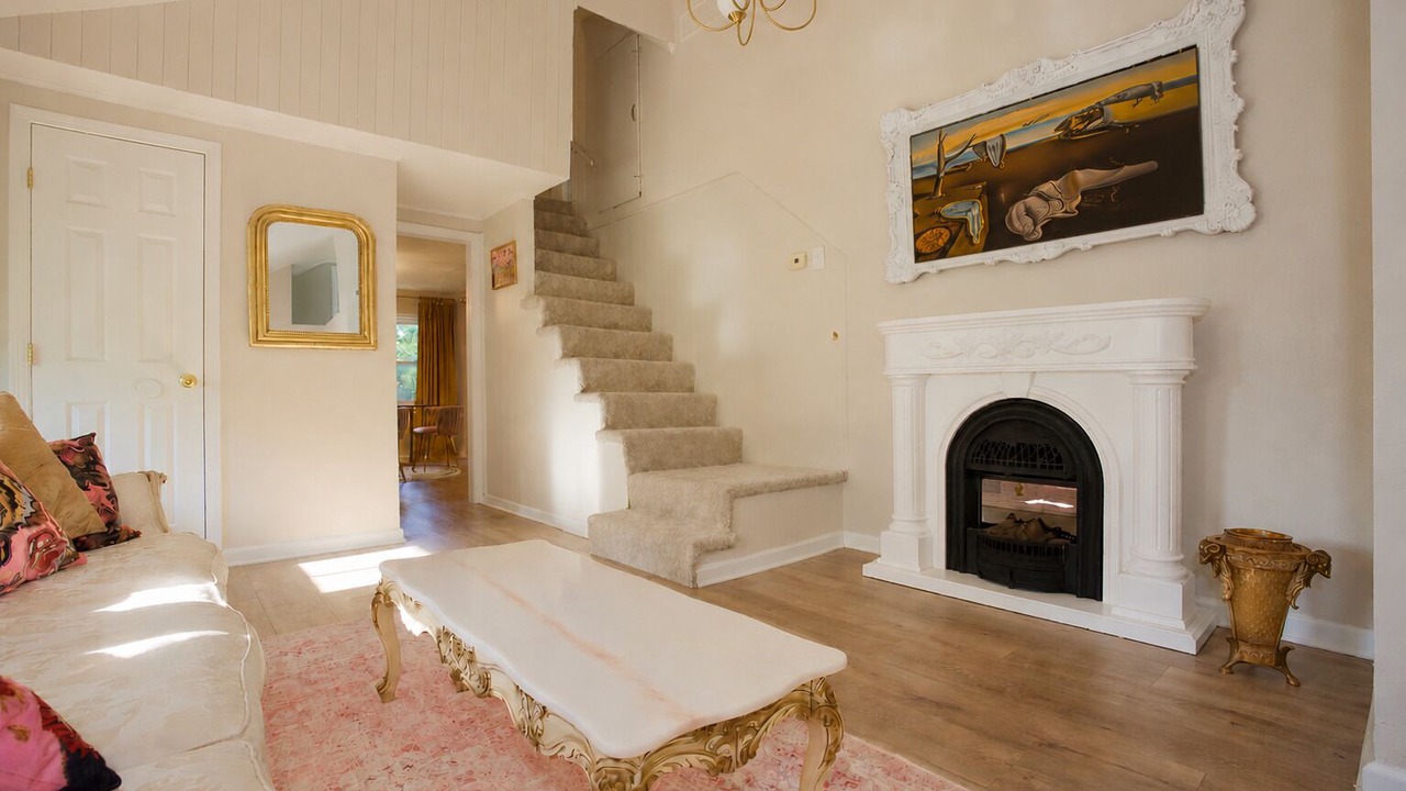 Photo of Livingroom in Lee's Summit