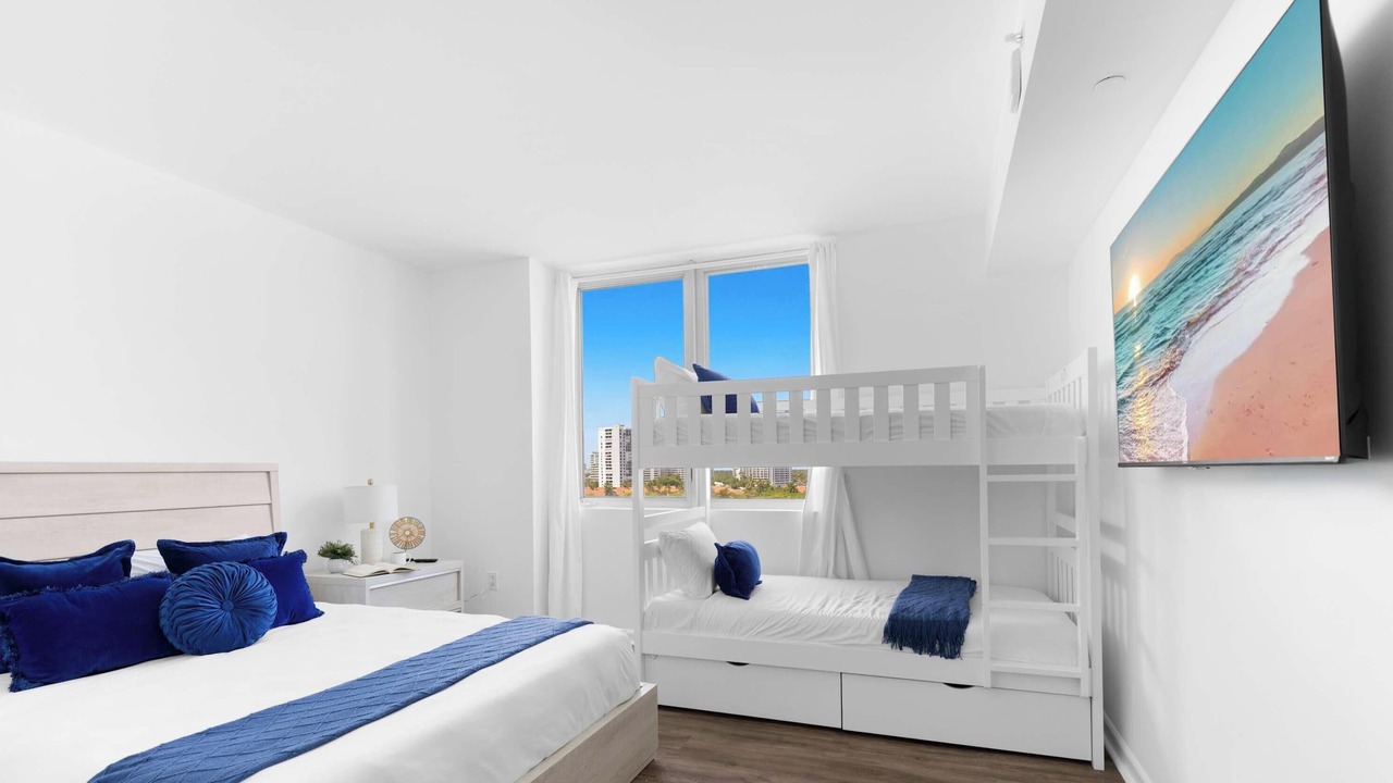 Photo of Bedroom in Hallandale Beach