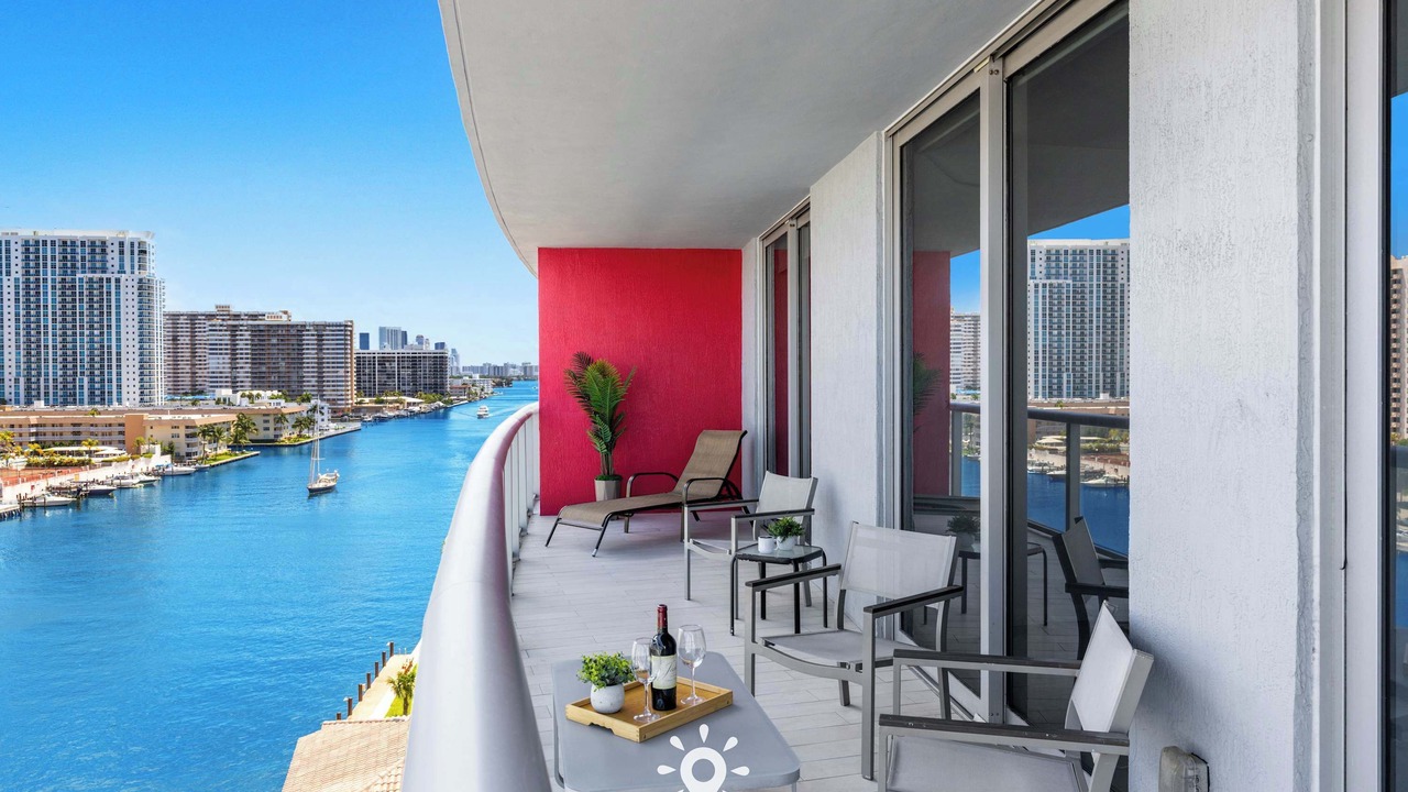 Photo of Patio Balcony in Hallandale Beach