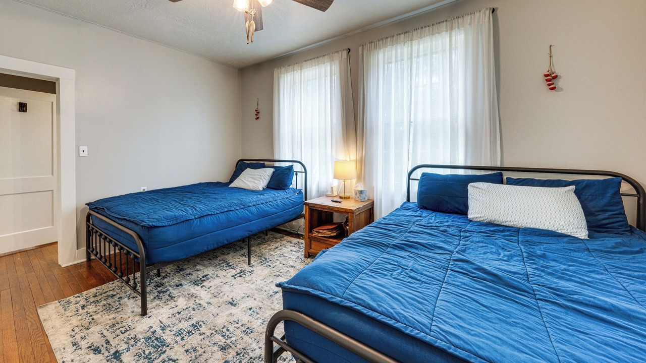 Photo of Bedroom in Noble