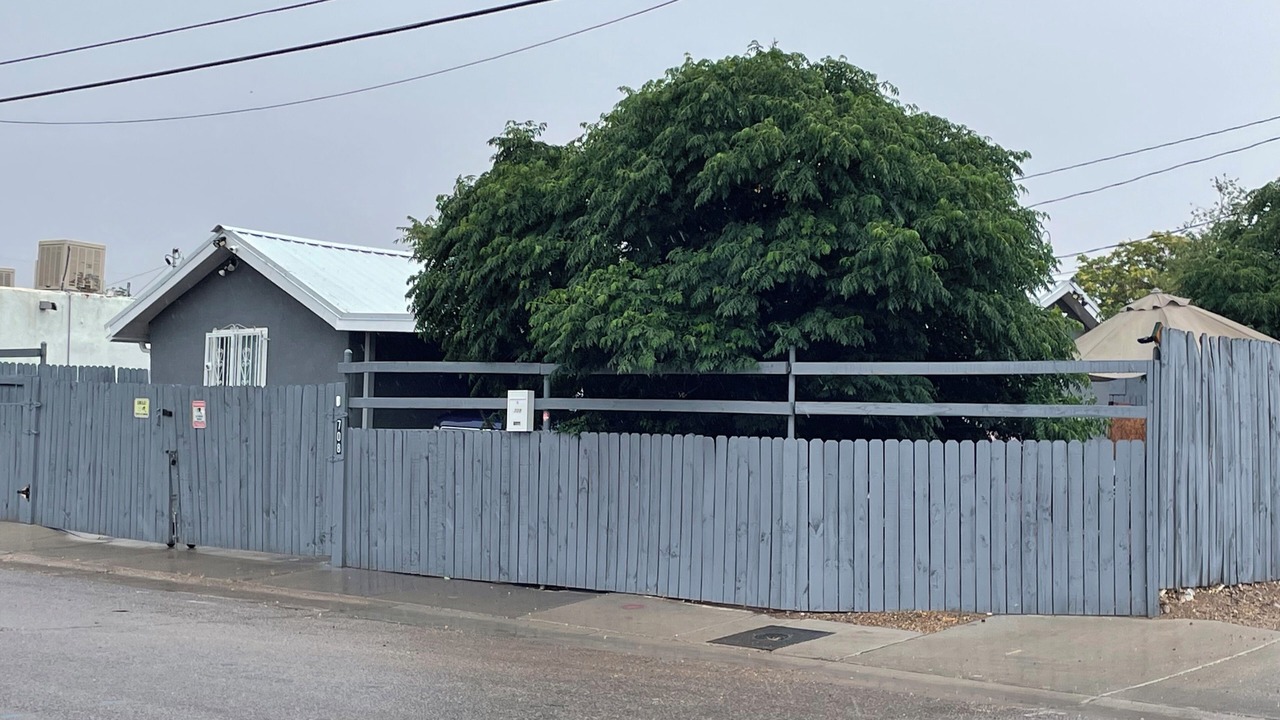 Photo of Outdoor in South Broadway