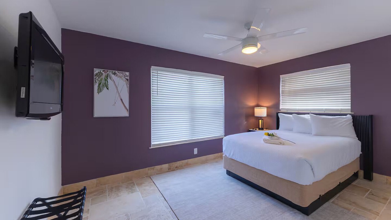 Photo of Bedroom in Hallandale Beach