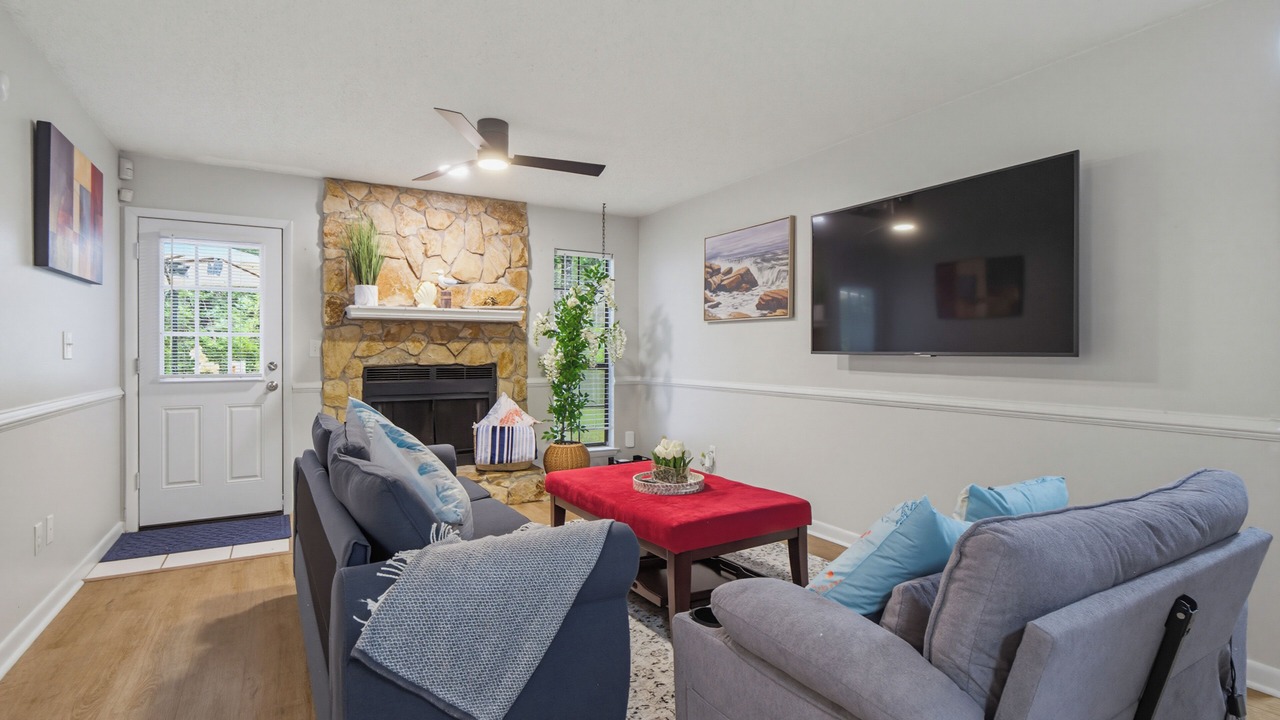 Photo of Livingroom in Wright