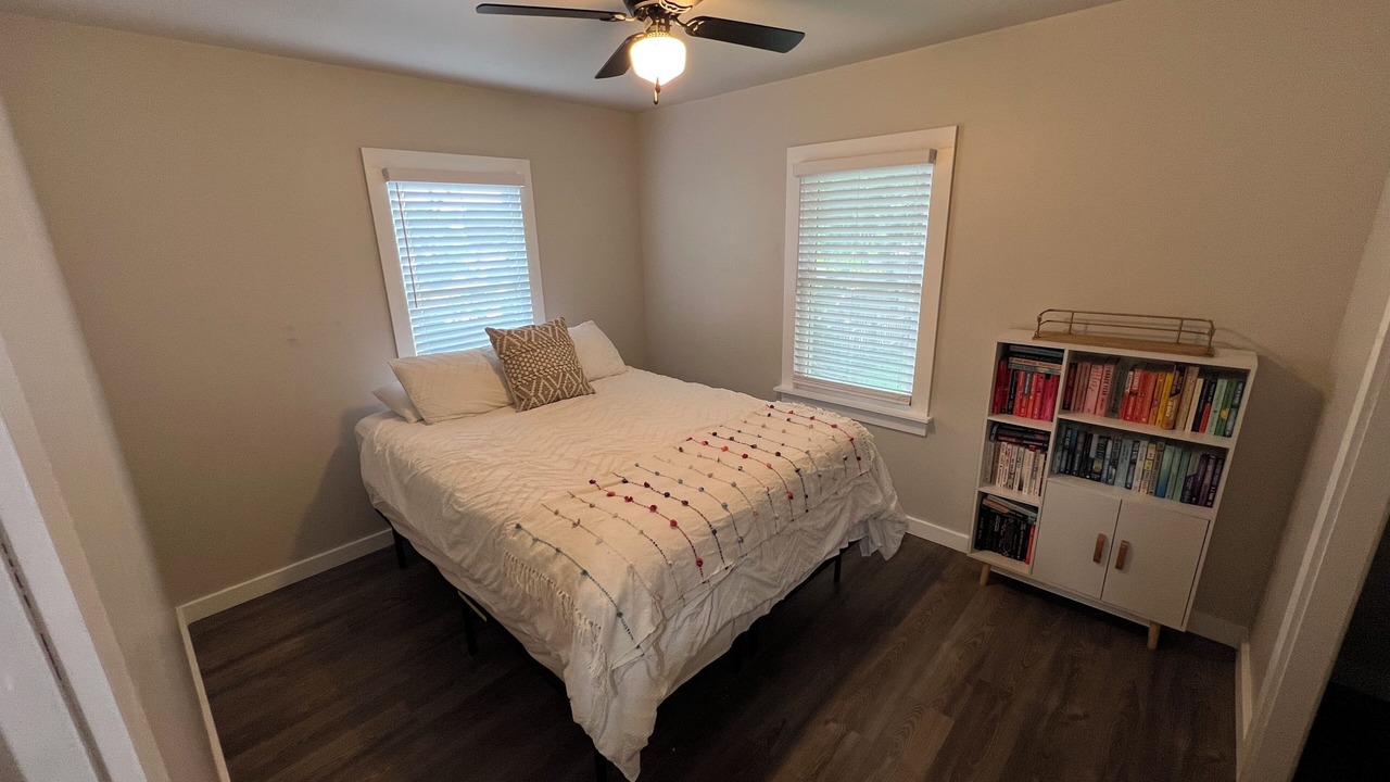 Photo of Bedroom in Lee's Summit
