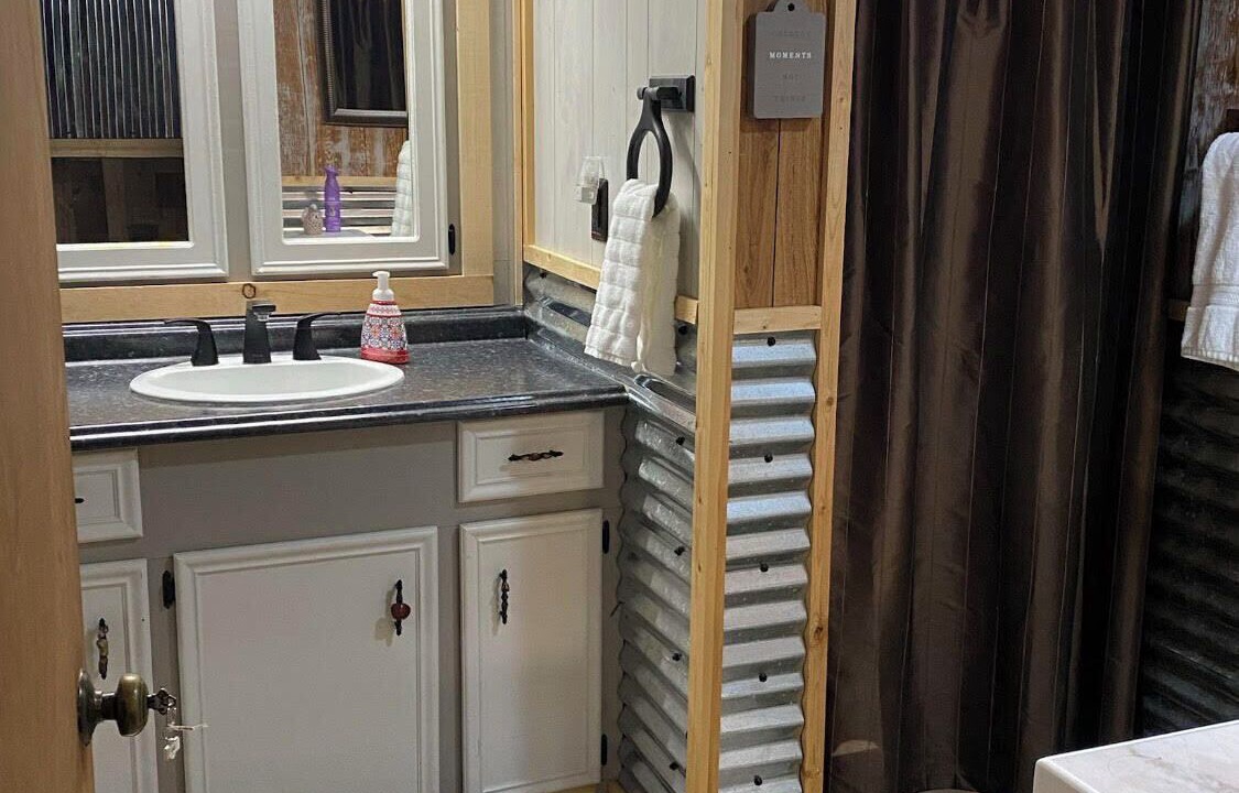 Photo of Bathroom in Ledbetter