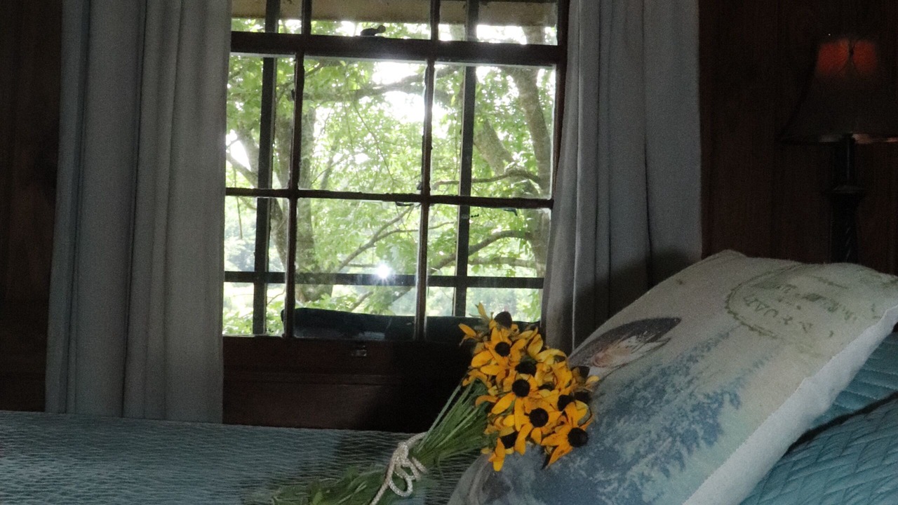 Photo of Bedroom in Garrison
