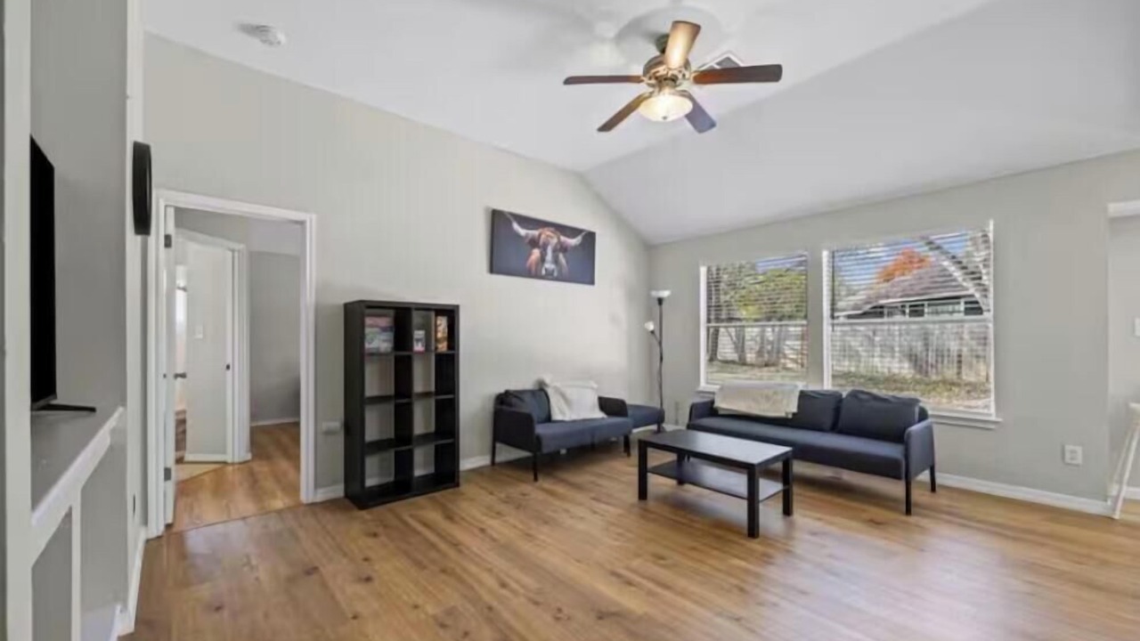 Photo of Livingroom in McKinney