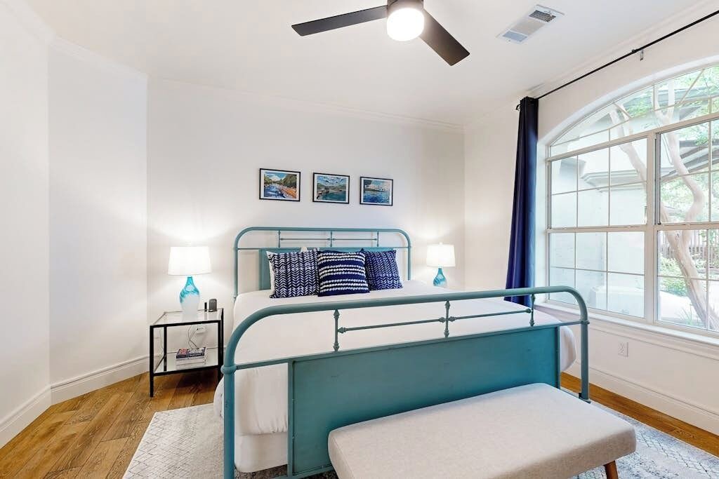Photo of Bedroom in Horseshoe Bay West