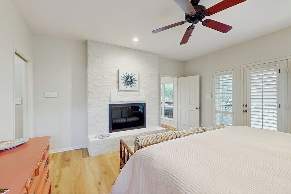 Photo of Bedroom in Horseshoe Bay West