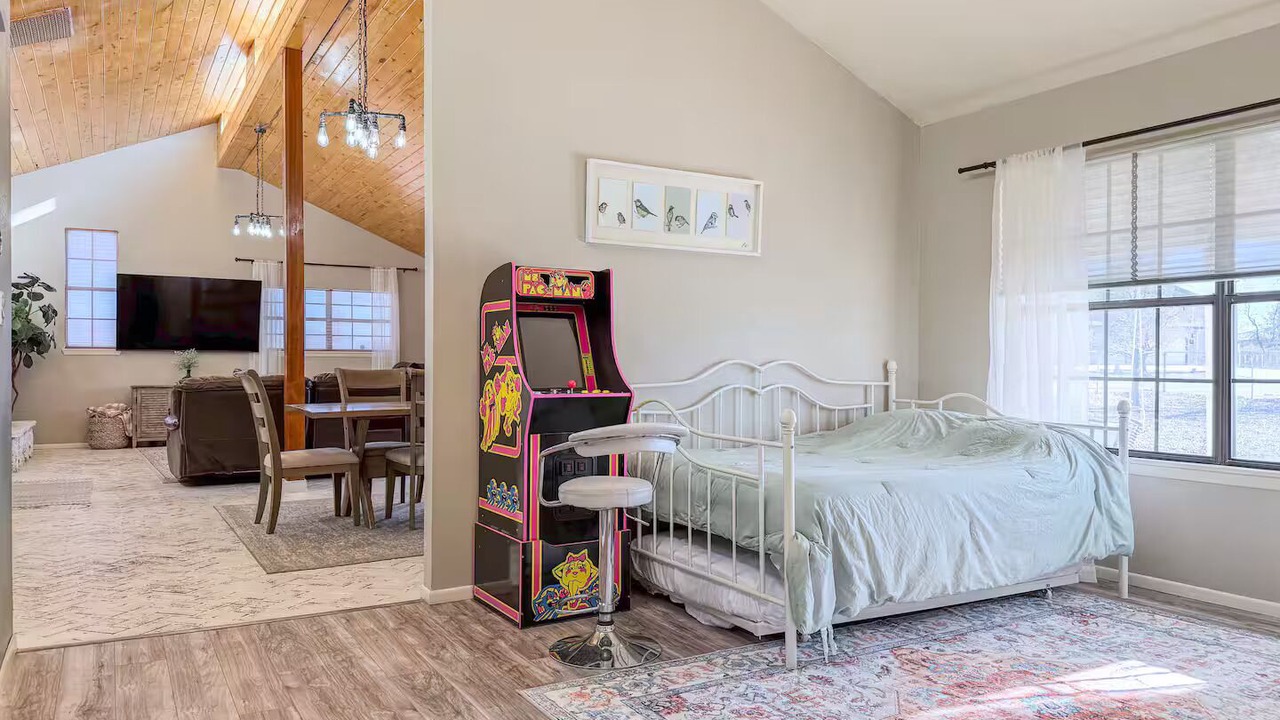 Photo of Bedroom in Los Lunas