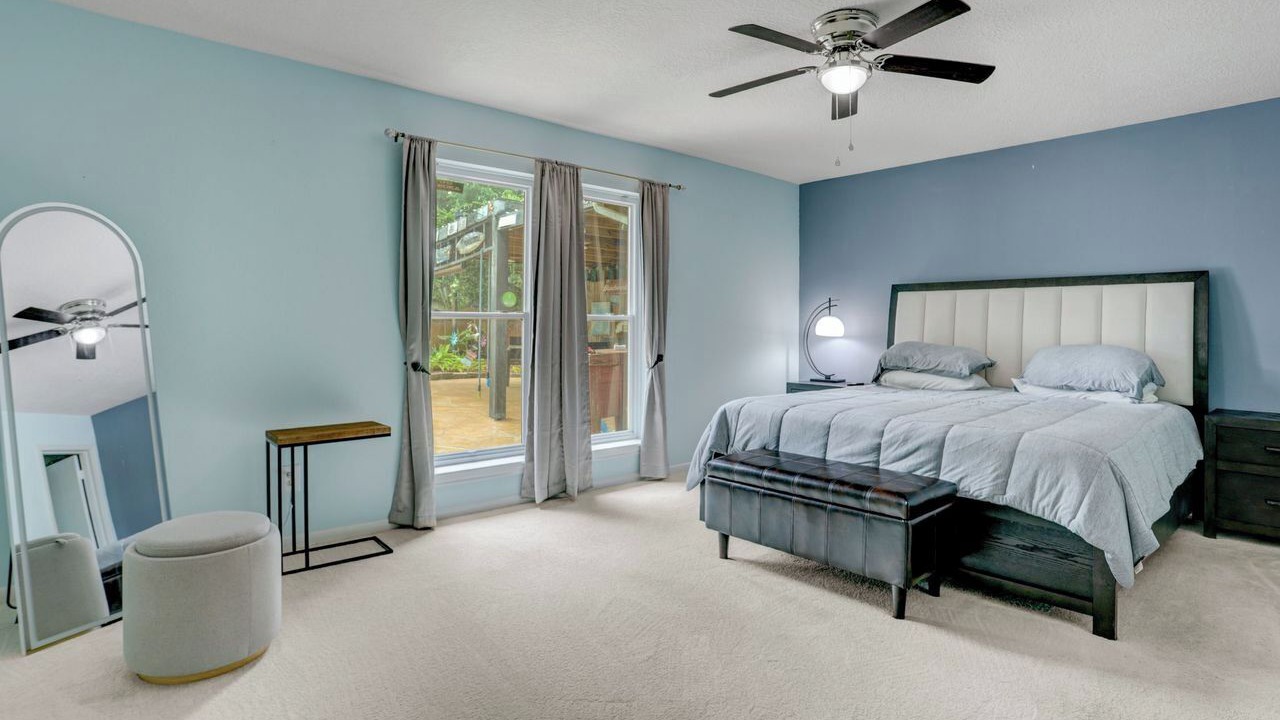 Photo of Bedroom in Clear Lake City