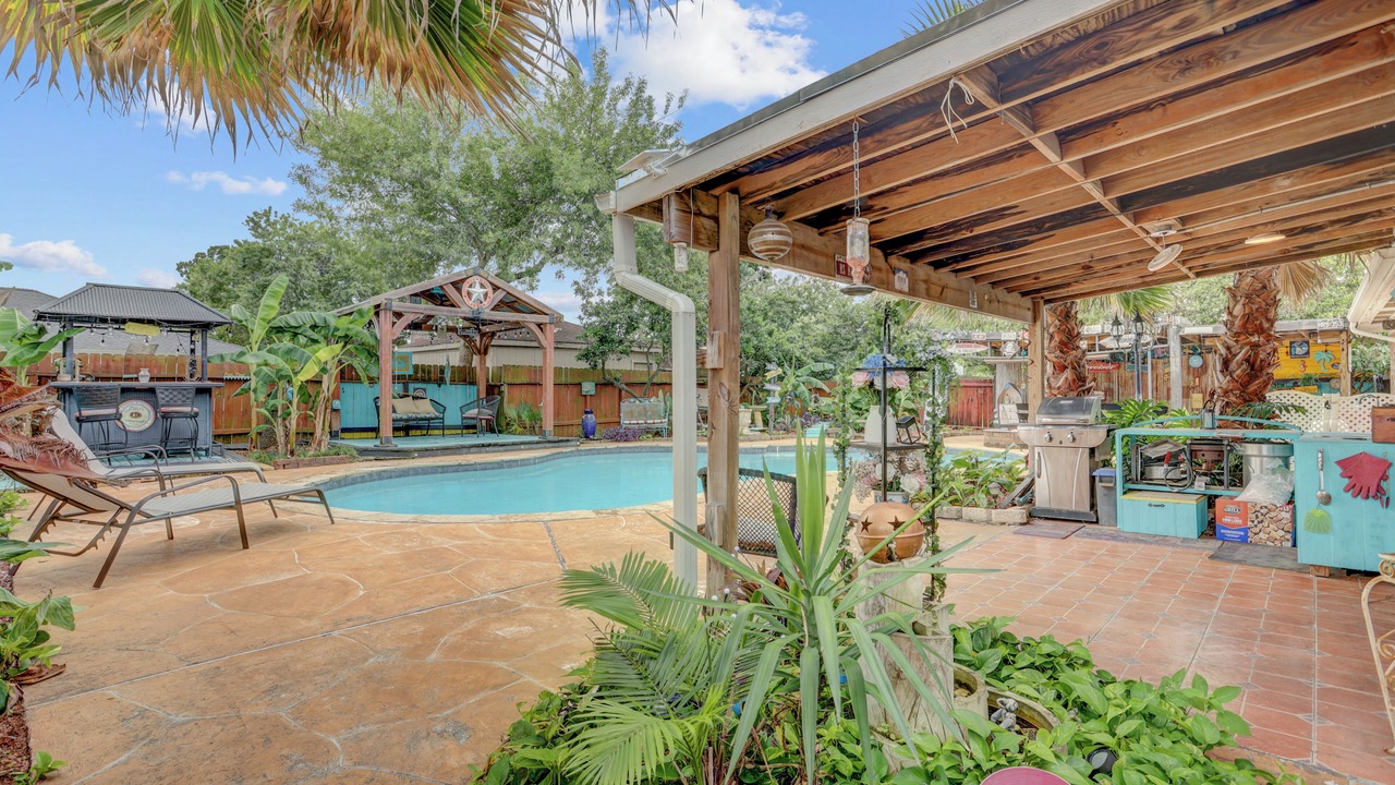 Photo of Outdoor in Clear Lake City