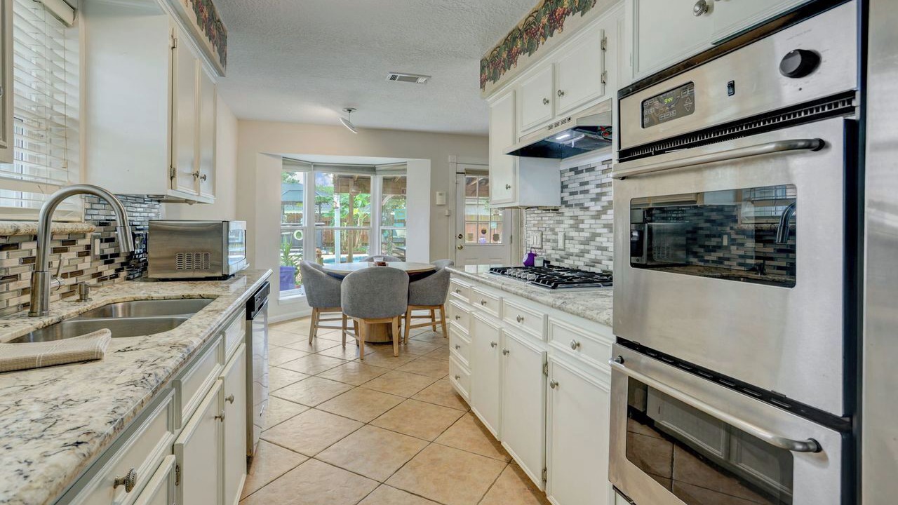 Photo of Kitchen in Clear Lake City