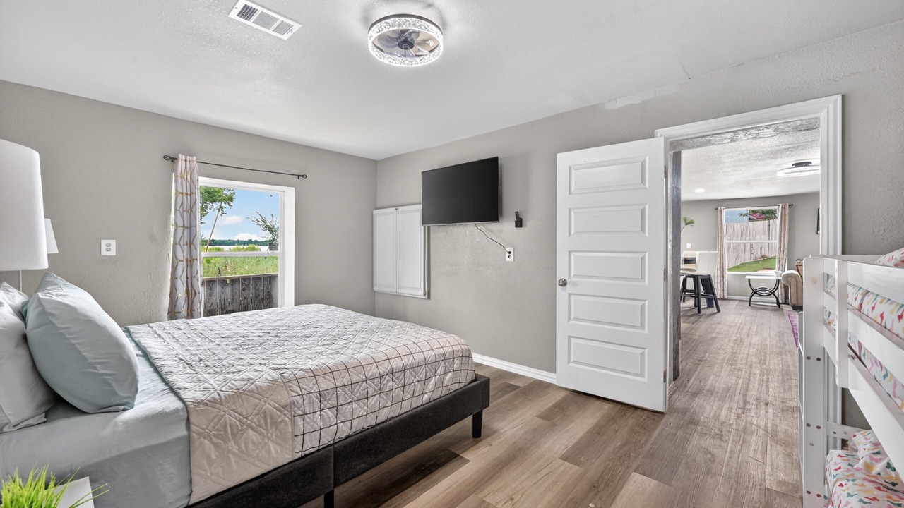 Photo of Bedroom in Azle